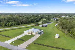 2143 SE 137th Way, Okeechobee, FL 34974 - Photo 1