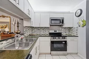 1774 Hammock Blvd, Coconut Creek, FL 33063 - Photo 9