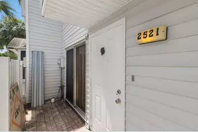 2521 NE 15th Street, Pompano Beach, FL 33062 - Photo 3