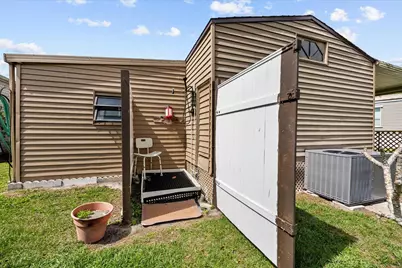 324 Mockingbird Avenue, Fort Pierce, FL 34982 - Photo 23