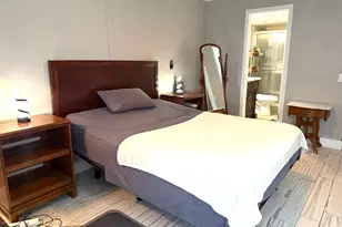 111 Lake Emerald Dr, Oakland Park, FL 33309 - Photo 13