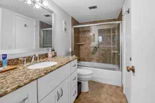 6866 Huntington Ln, Delray Beach, FL 33446 - Photo 19