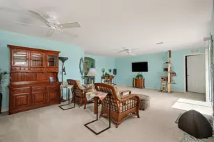 746 Center Lake St, Lehigh Acres, FL 33974 - Photo 9