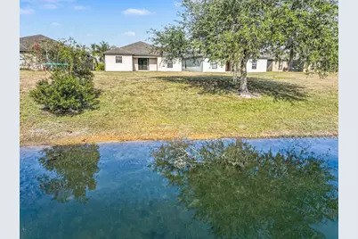 746 Center Lake Street, Lehigh Acres, FL 33974 - Photo 7