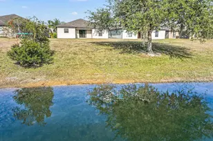 746 Center Lake St, Lehigh Acres, FL 33974 - Photo 7