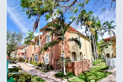 247 Lake Monterey Circle, Boynton Beach, FL 33426 - Photo 3