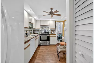 5340 NW 2nd Avenue #421, Boca Raton, FL 33487 - Photo 3