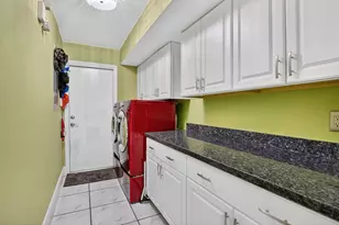 10548 Mendocino Ln, Boca Raton, FL 33428 - Photo 23