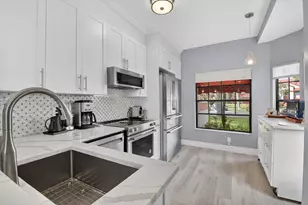 7685 Lexington Club Blvd, Delray Beach, FL 33446 - Photo 13