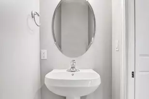 850 SW 11th Ct, Fort Lauderdale, FL 33315 - Photo 11