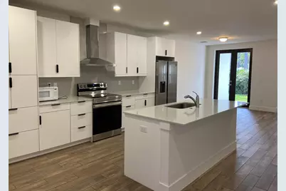 401 Bella Sol Way, West Palm Beach, FL 33406 - Photo 3