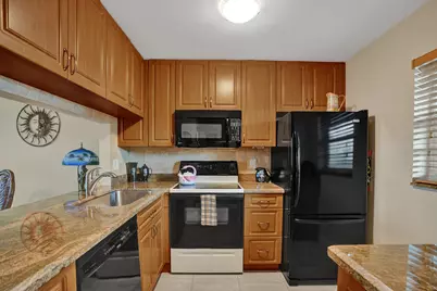 9311 Orange Grove Drive #410, Davie, FL 33324 - Photo 13