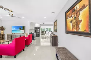 3374 NE 19th Ave, Oakland Park, FL 33306 - Photo 5