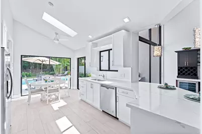 2442 Windsor Way Court, Wellington, FL 33414 - Photo 9