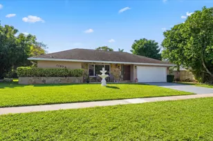 11576 Sanderling Dr, Wellington, FL 33414 - Photo 1