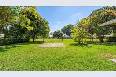 11576 Sanderling Drive, Wellington, FL 33414 - Photo 21