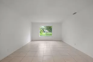 11576 Sanderling Dr, Wellington, FL 33414 - Photo 15