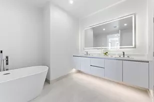 220 Lake Shore Dr, Lake Park, FL 33403 - Photo 29