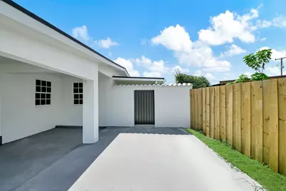 4040 SW 108th Avenue, Miami, FL 33165 - Photo 5