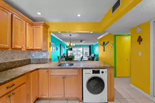 1069 Hillsboro Mile, Hillsboro Beach, FL 33062 - Photo 9