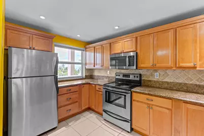 1069 Hillsboro Mile #503, Hillsboro Beach, FL 33062 - Photo 7