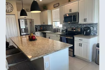 7986 NW Greenbank Circle, Port Saint Lucie, FL 34987 - Photo 5