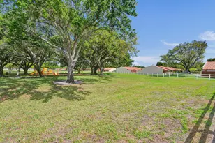 5810 SW 112th Way, Cooper City, FL 33330 - Photo 35