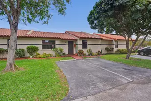5810 SW 112th Way, Cooper City, FL 33330 - Photo 3
