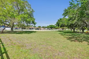 5810 SW 112th Way, Cooper City, FL 33330 - Photo 33