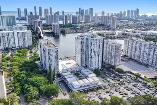 2780 NE 183rd St, Aventura, FL 33160 - Photo 45