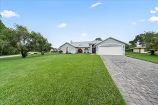 1540 SE Hope Ct Ct SE, Palm Bay, FL 32909 - Photo 1