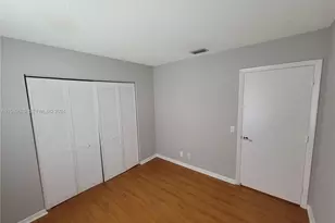 928 Falling Water Rd, Weston, FL 33326 - Photo 19