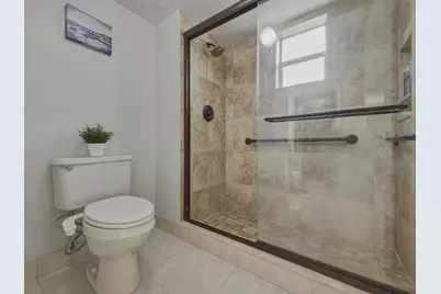 6698 N 10th Avenue N #116, Lake Worth, FL 33467 - Photo 13