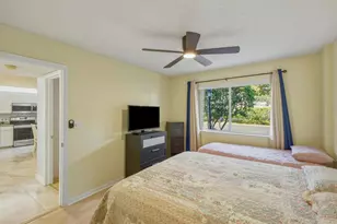 6698 N 10th Ave N, Lake Worth, FL 33467 - Photo 17