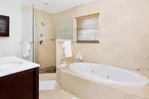 2003 Bay Dr, Pompano Beach, FL 33062 - Photo 21