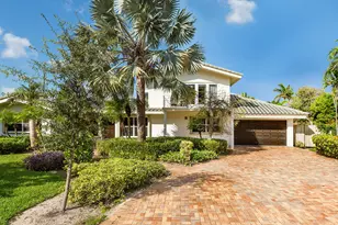 2003 Bay Dr, Pompano Beach, FL 33062 - Photo 3