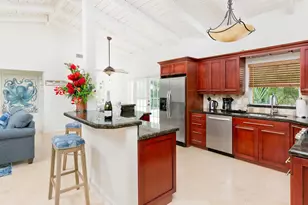 2003 Bay Dr, Pompano Beach, FL 33062 - Photo 15