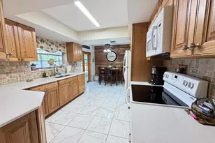 317 SE Verada Ave, Port Saint Lucie, FL 34983 - Photo 19