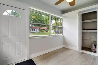 714 Nantucket Circle #B, Lake Worth, FL 33467 - Photo 7