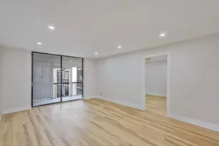 5220 Las Verdes Cir, Delray Beach, FL 33484 - Photo 13