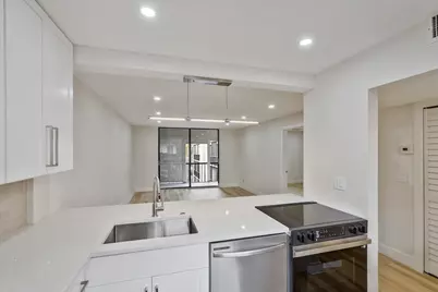 5220 Las Verdes Circle #321, Delray Beach, FL 33484 - Photo 5