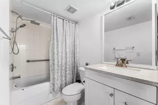 3490 Briar Bay Blvd, West Palm Beach, FL 33411 - Photo 17