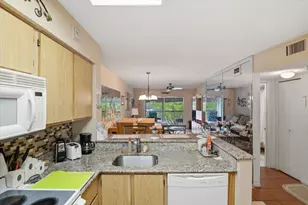 2220 N Cypress Bend Dr, Pompano Beach, FL 33069 - Photo 7