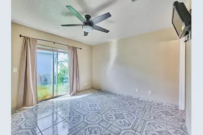 556 E Ridge Cir Circle N, Boynton Beach, FL 33435 - Photo 21