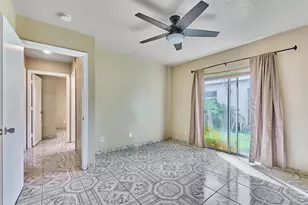 556 E Ridge Cir Circle N, Boynton Beach, FL 33435 - Photo 25