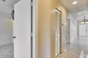 556 E Ridge Cir Circle N, Boynton Beach, FL 33435 - Photo 19