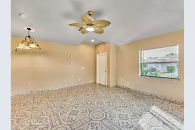 556 E Ridge Cir Circle N, Boynton Beach, FL 33435 - Photo 11