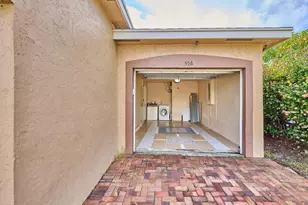 556 E Ridge Cir Circle N, Boynton Beach, FL 33435 - Photo 21