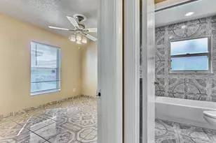 556 E Ridge Cir Circle N, Boynton Beach, FL 33435 - Photo 23