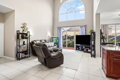 1030 Fairfax Circle W, Boynton Beach, FL 33436 - Photo 17